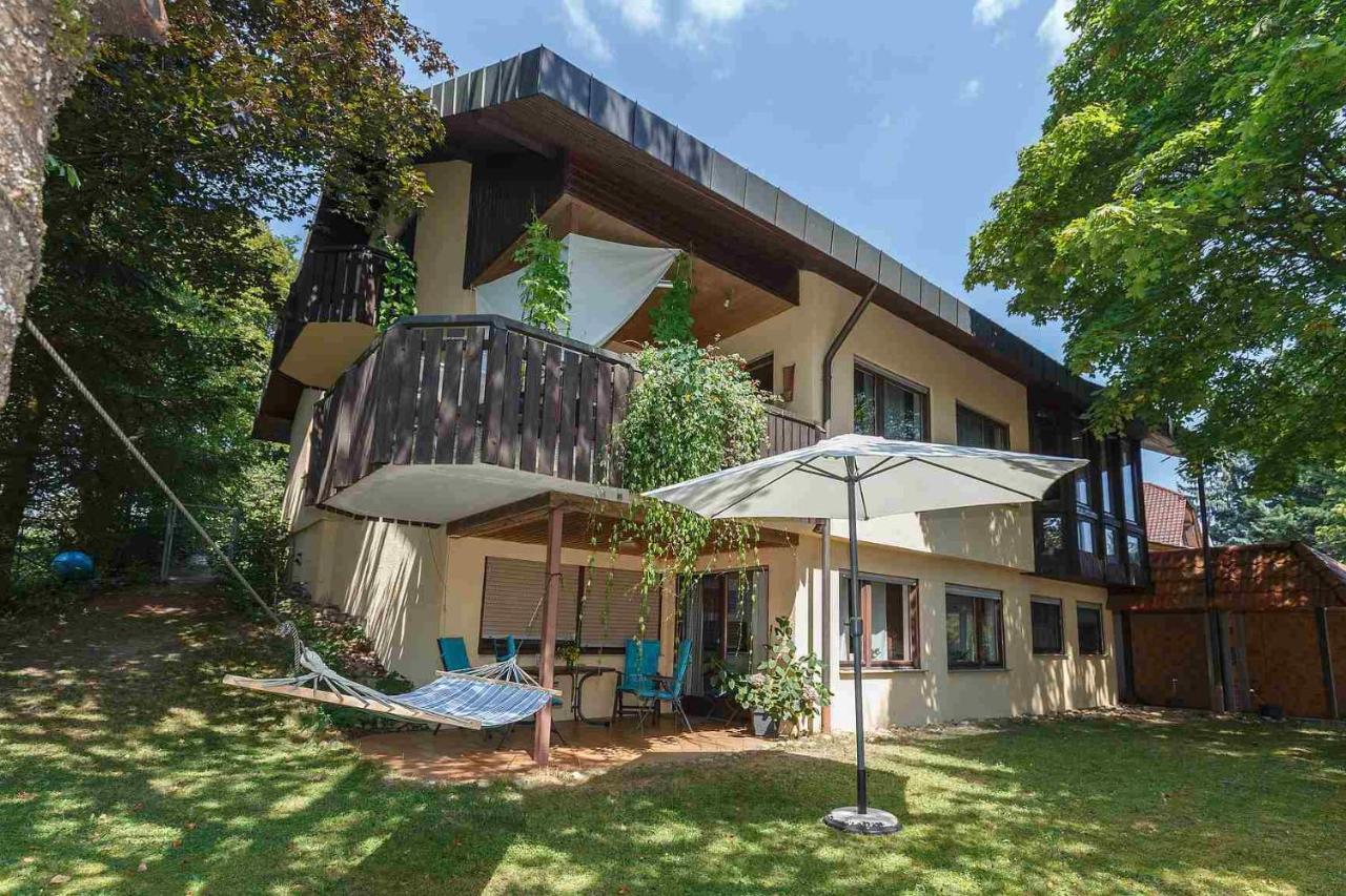 Elw, Sep. Eingang, Ueberdachte Terrasse, Naehe Backnang Apartman Althutte Kültér fotó