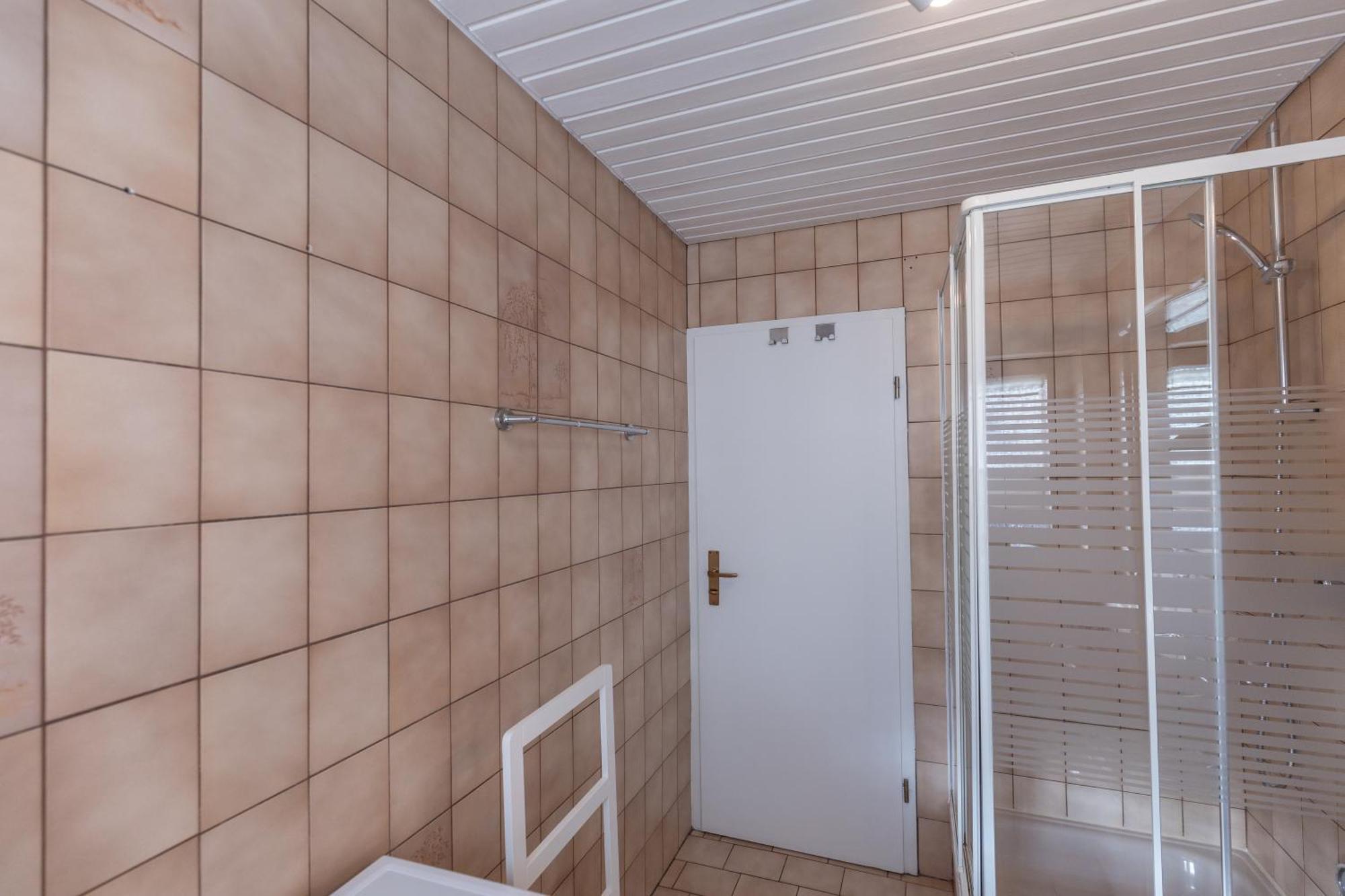 Elw, Sep. Eingang, Ueberdachte Terrasse, Naehe Backnang Apartman Althutte Kültér fotó